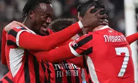 Abraham hits winner as AC Milan beat Inter to win Super Cup