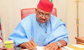 Lawmaker distributes empowerment items through polling units to avoid stampede