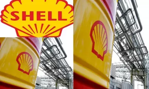 Oil Spill: Shell distributes relief materials to community in Bayelsa