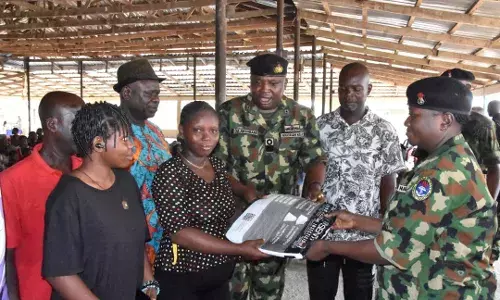 Nigerian Navy provides free medical services to 2,000 residents in Tombia