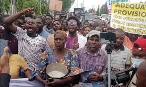 Workers decry deteriorating living standard in Nigeria