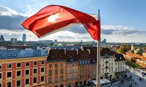 Poland accuses Russia of meddling in its presidential campaign Poland accuses Russia of meddling in its presidential campaign