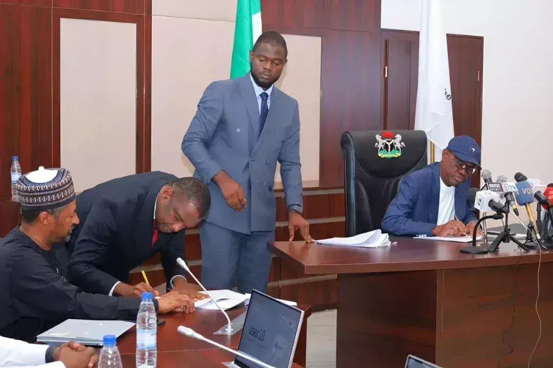 FCTA, private investor sign MoU to develop City Walk Abuja