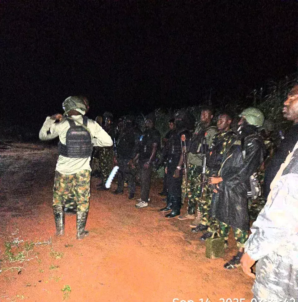 Army confirms arrest of IPOB/ESN Commander Gentle De Yahoo in Imo Army confirms arrest of IPOB/ESN Commander Gentle De Yahoo in Imo