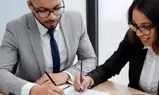 Vietnam proposes allowing public employees to sign external contracts