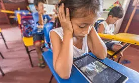 Media experts urge journalists to promote child-friendly reporting