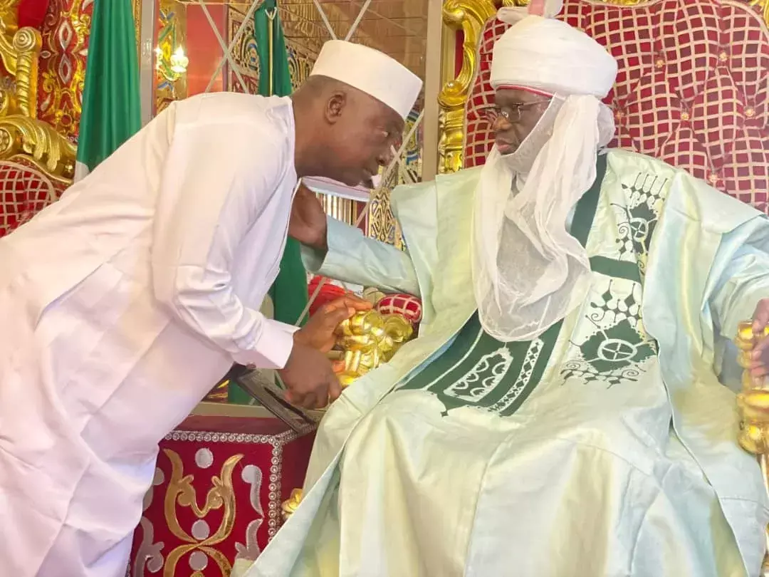 Traditional ruler donates N1m to support Tinubu’s reelection