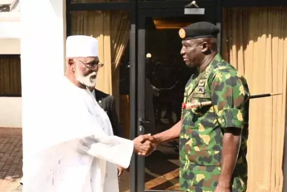 COAS pledges stronger security in Niger, visits former Heads of State