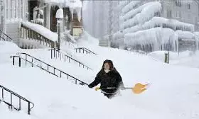 Icy weather causes more accidents, school closures in Germany