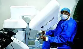 Nigeria records W’Africa’s first robotic gynaecological surgery Nigeria records W’Africa’s first robotic gynaecological surgery