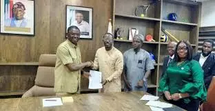NIS, EFFA management sign MoU to reposition sports economy NIS, EFFA management sign MoU to reposition sports economy