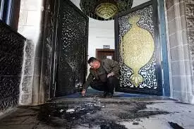 Israeli settlers set fire on West Bank Mosque, spray hate graffiti Israeli settlers set fire on West Bank Mosque, spray hate graffiti