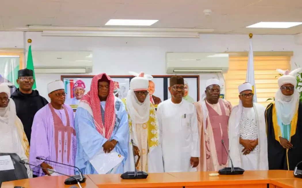 Wike presents land titles to FCT traditional rulers Wike presents land titles to FCT traditional rulers