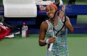 Gauff Dominates Jabeur to Reach French Open Quarter-Finals