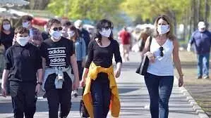 Survey: Almost Half of Germans Want to Wear Masks