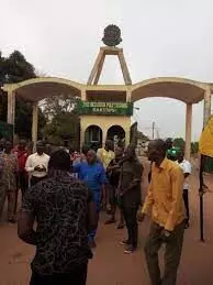 Oke-Ogun Poly Workers Protest Against Casualisation Oke-Ogun Poly Workers Protest Against Casualisation