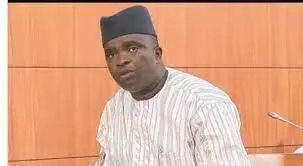 Lagos APC Lawmaker Obtains JAMB Forms for 300 Youths