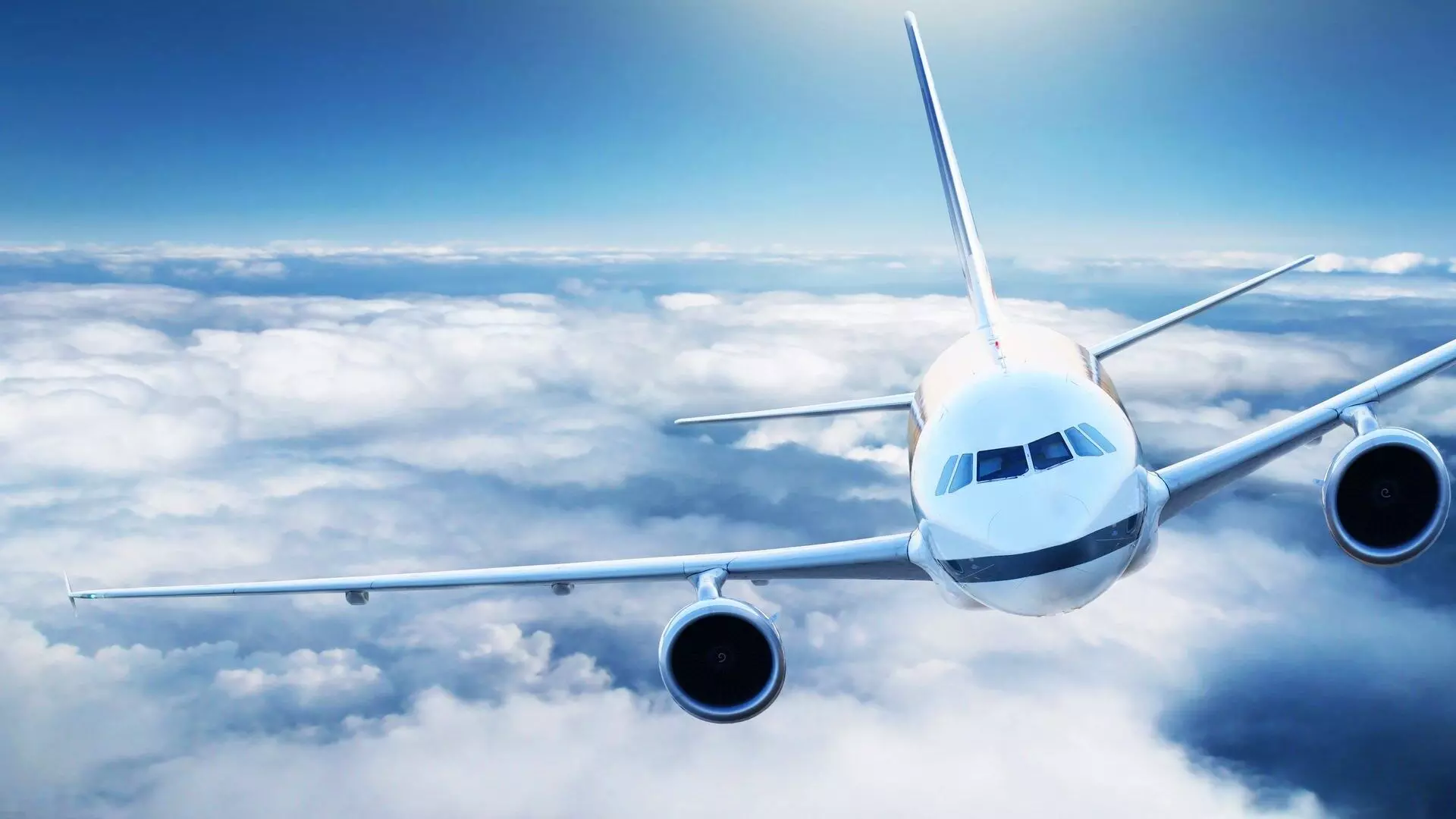 Saudi Arabia suspends international flights over new COVID-19 variant Saudi Arabia suspends international flights over new COVID-19 variant