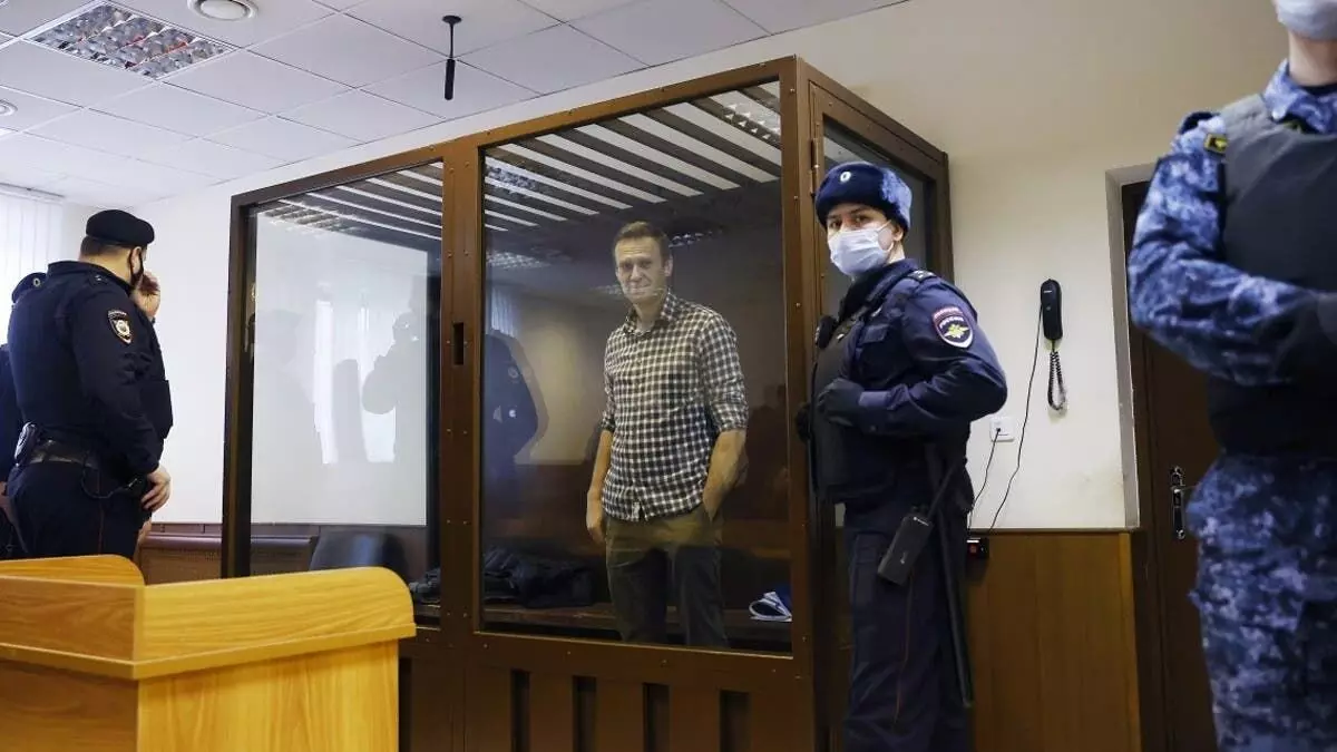 Russian prison authority says Navalny’s condition stable