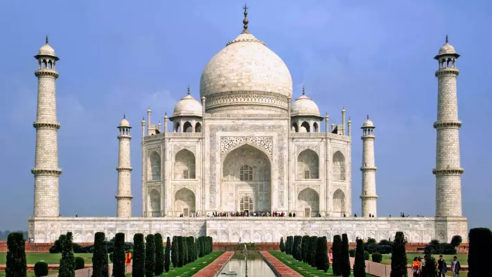 India Shuts Down Taj Mahal India Shuts Down Taj Mahal
