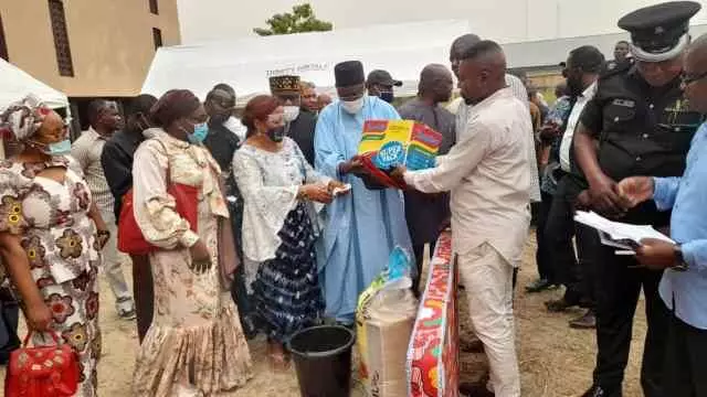 Commission Donates food Items, others to Bakassi IDPs