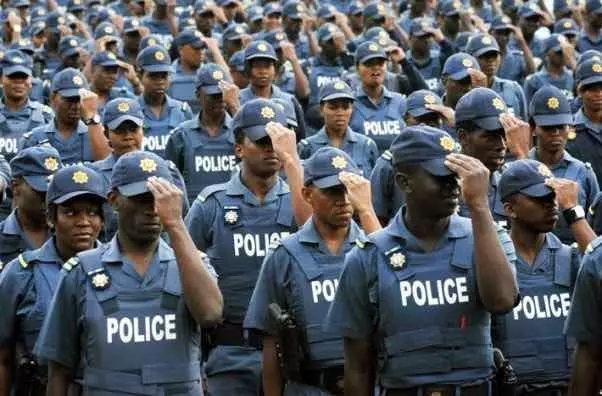 570 S. African Police Officers Succumb to COVID-19 570 S. African Police Officers Succumb to COVID-19