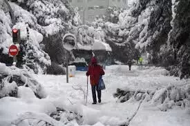 Spain shuts schools amid record snow storm Spain shuts schools amid record snow storm