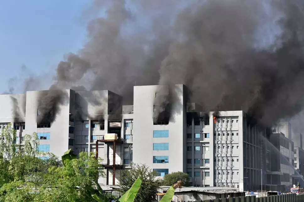 Fire breaks out at Indian vaccine manufacturing facility Fire breaks out at Indian vaccine manufacturing facility