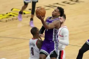 NBA roundup: Damian Lillard nets 40 as Blazers clip Kings