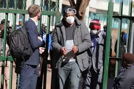 Zimbabwean journalist gets bail after arrest for tweeting