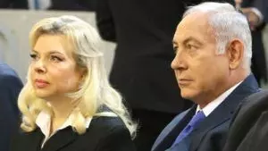 Netanyahu’s wife under fire for home hairdressing lockdown violation