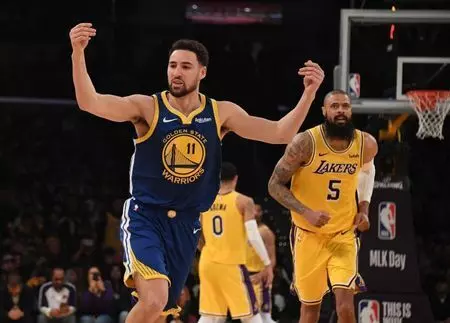 NBA roundup: Warriors’ Thompson ties 3-point record NBA roundup: Warriors’ Thompson ties 3-point record