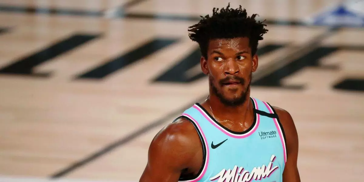 Butler torches Lakers as Heat cut NBA Finals deficit to 2-1