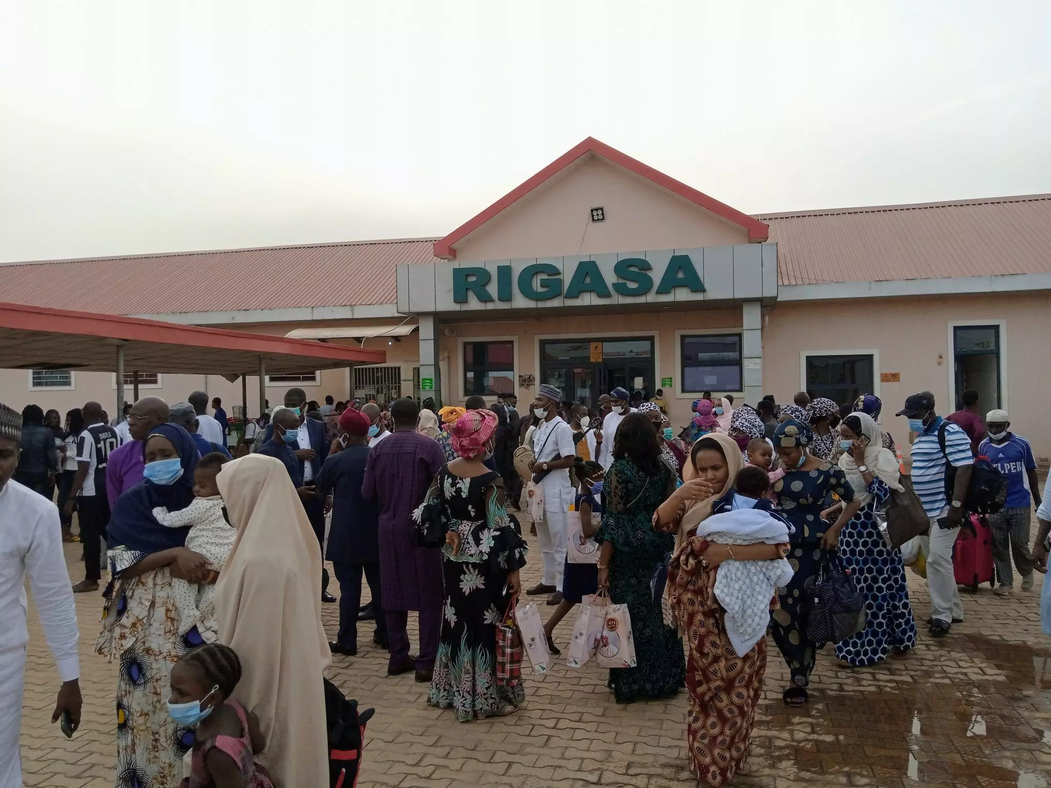 Ticket racketeering, a booming business at Rigasa, Idu railway stations Ticket racketeering, a booming business at Rigasa, Idu railway stations