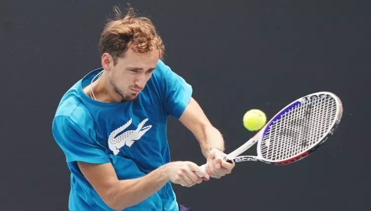 Medvedev missing the cheers and jeers at Flushing Meadows