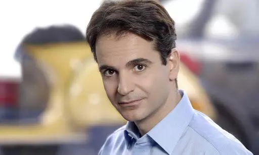 Greek PM promises free COVID-19 vaccine for all Greek PM promises free COVID-19 vaccine for all