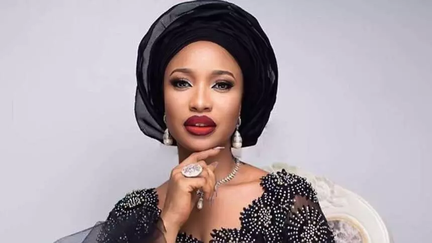 Nollywood Actress,Tonto Dikeh lauds FG over various youths’ development programmes