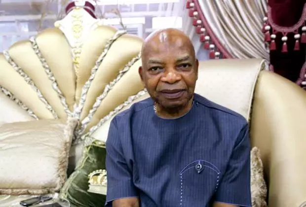Philanthropist Arthur Eze backs Anambra FA with N10m