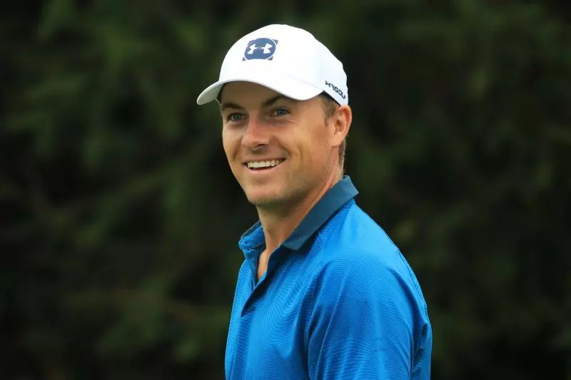 Spieth keeps his cool to overcome