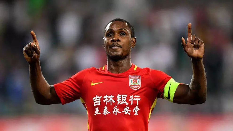 Man United in talks with Ighalo’s Chinese club.