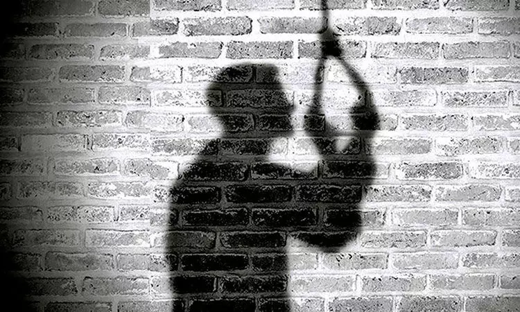 Man threatens to commit suicide over non-payment father’s N13m gratuity