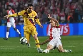 Lionel Messi scores as Barcelona cruise to victory over Slavia Prague in Champions League Lionel Messi scores as Barcelona cruise to victory over Slavia Prague in Champions League