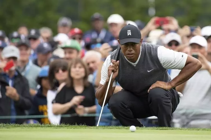 Golf icon, Woods happy to bounce back after knee surgery