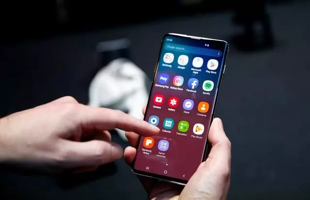 Samsung S10 Galaxy fingerprint recognition problem to be fixed soon