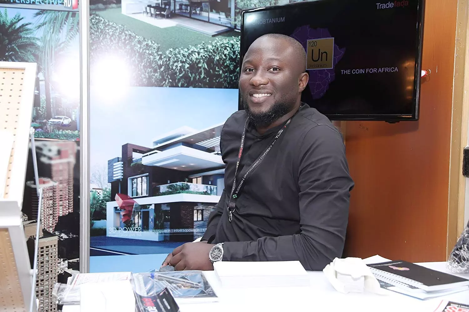 Movie producer tasks film makers on conveying right, relevant messages to fans