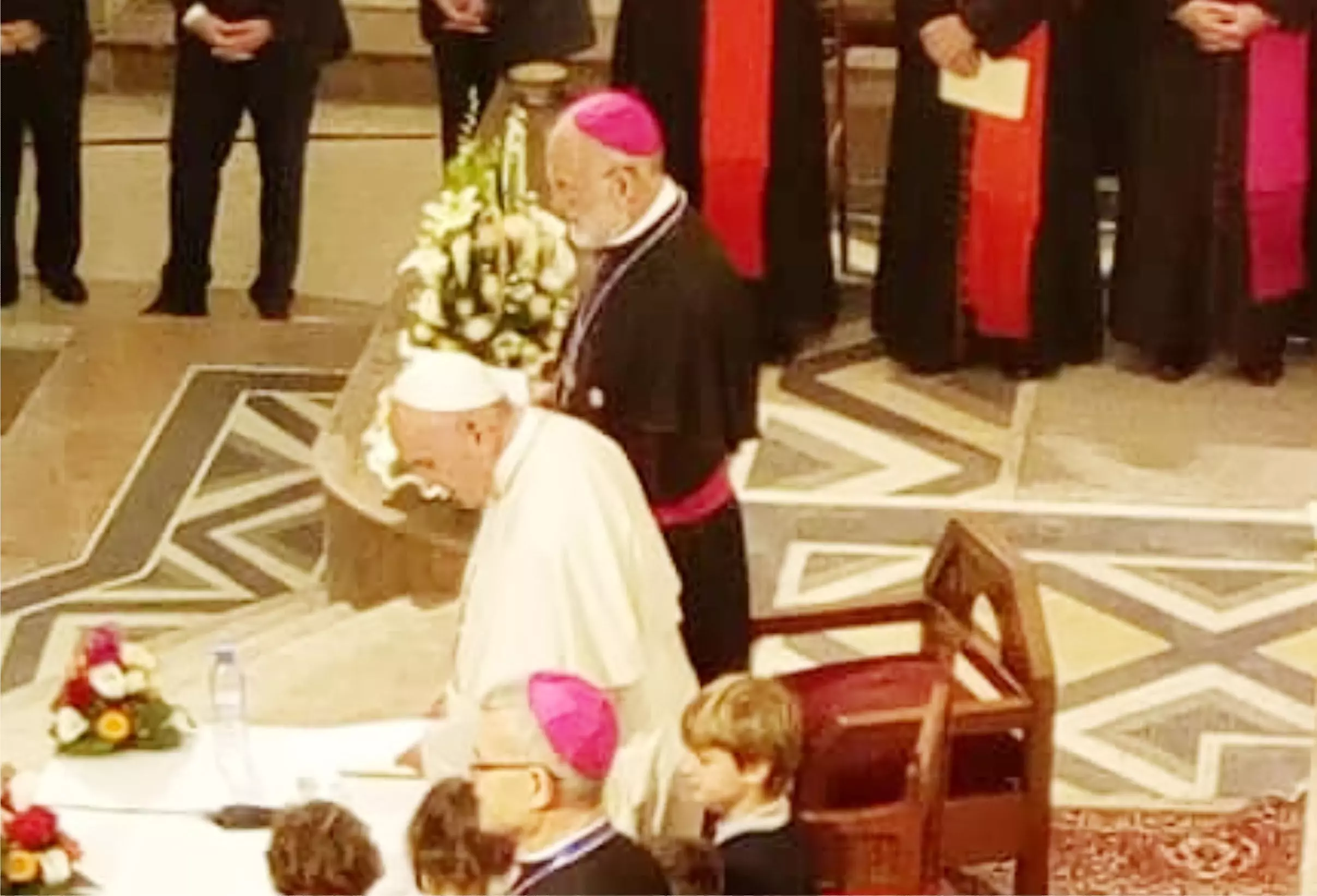 Pope tasks Christians on friendship with adherents of other religions