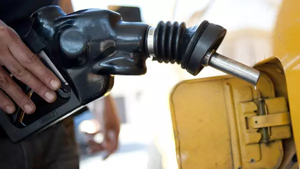 IPMAN directs members to reduce fuel pump price over election postponement IPMAN directs members to reduce fuel pump price over election postponement