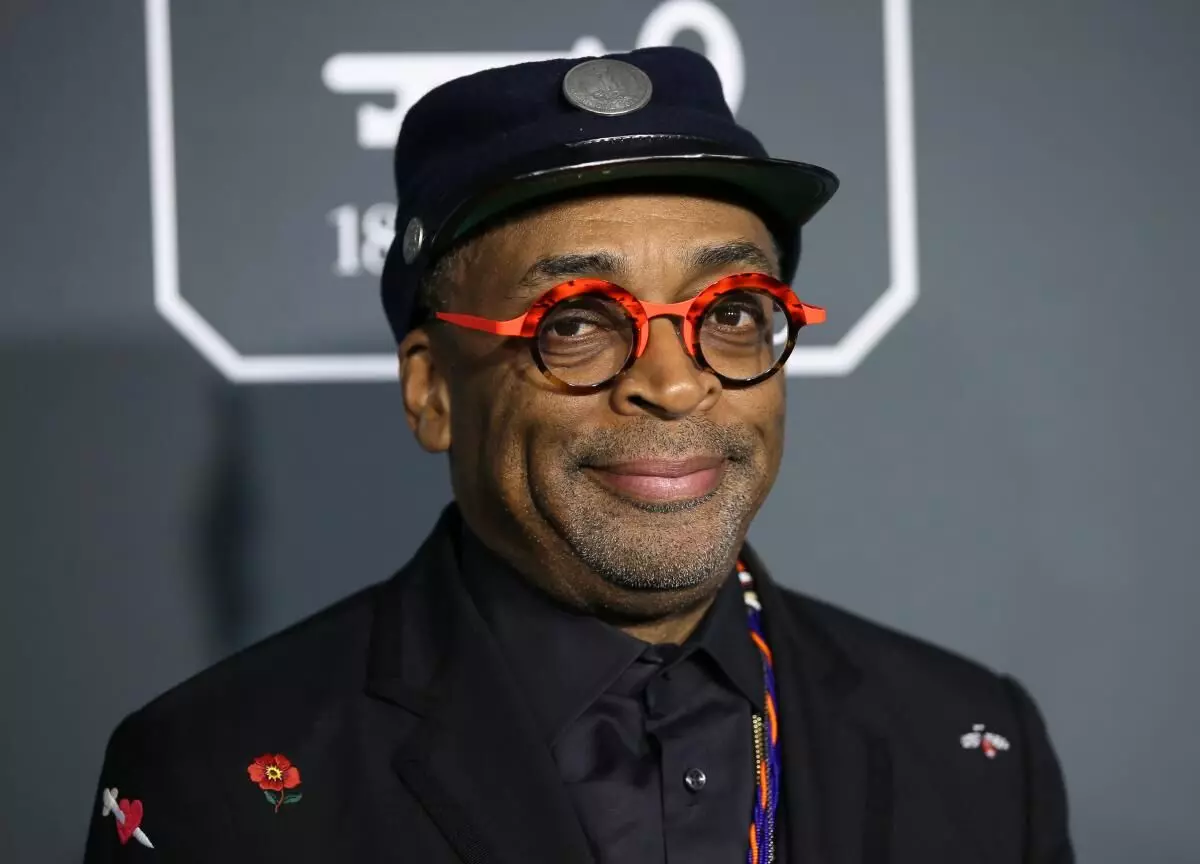 Spike Lee joins ‘The Killers’ for protest video over Trump’s planned wall