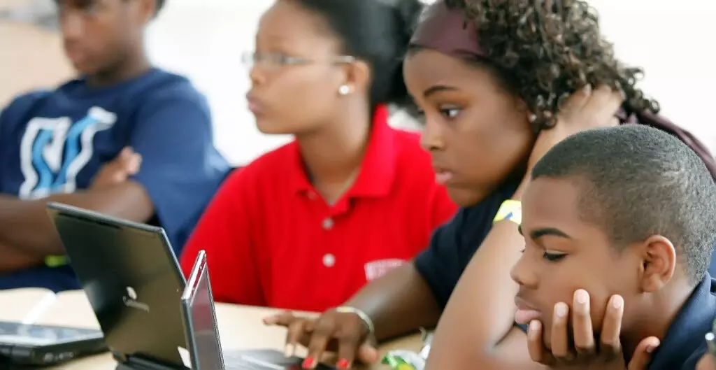 NEWS ANALYSIS: Empowering Nigerian youths to become self reliant through ICT training