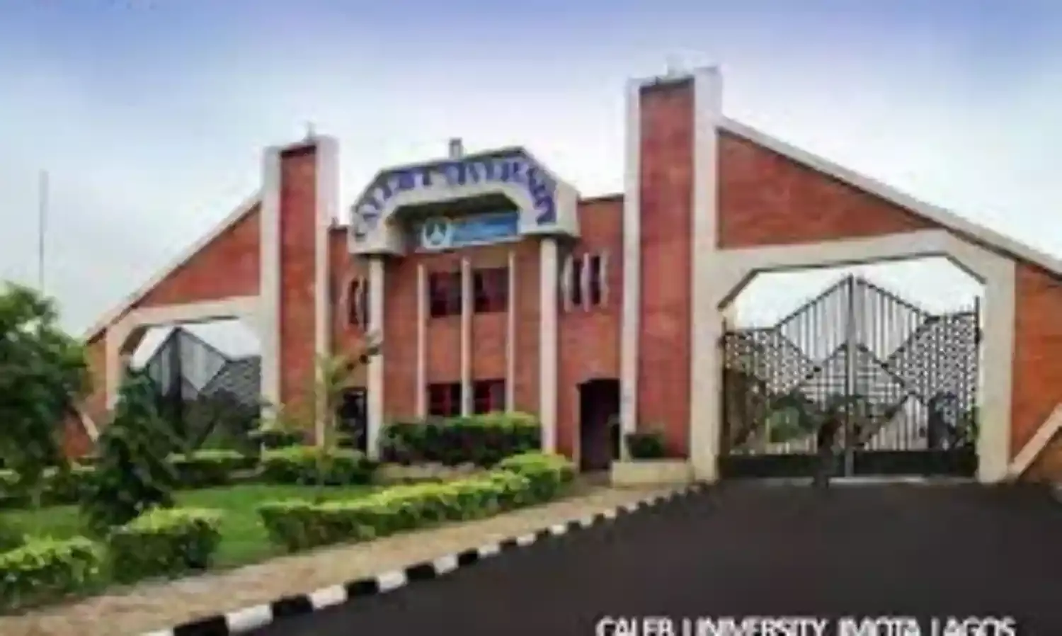 Parent’s Forum Donates Ultramodern Medical Centre, Ambulance